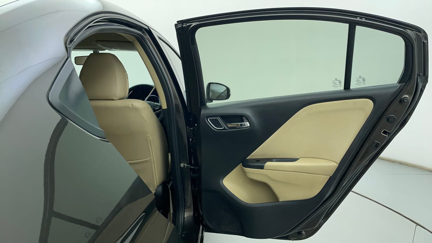 Used 2022 Honda City 4th Generation V Petrol Petrol Manual interior RIGHT REAR DOOR OPEN VIEW