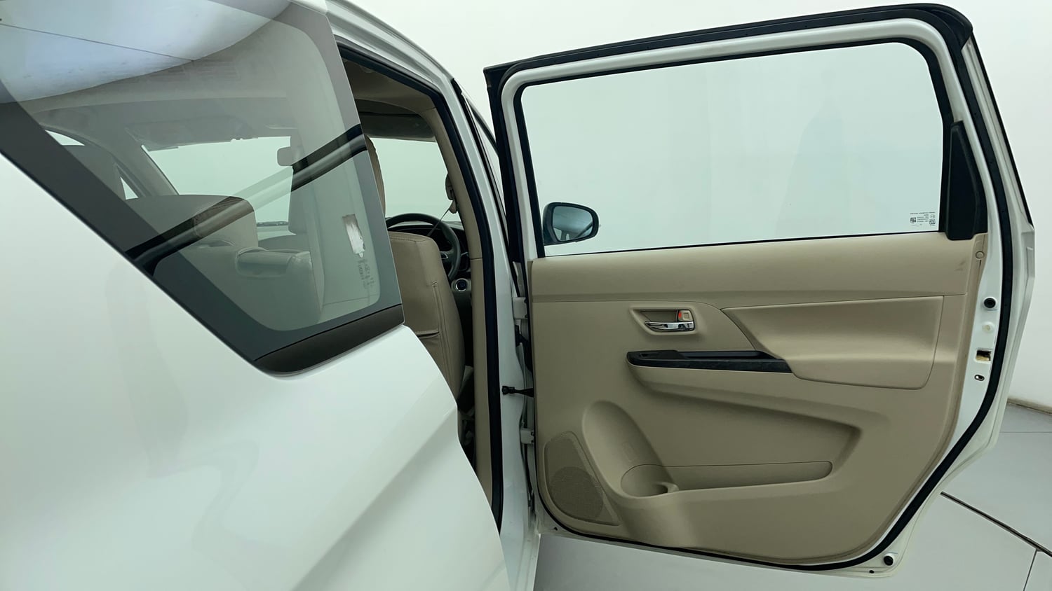 Used 2022 Maruti Suzuki Ertiga ZXi AT Petrol Automatic interior RIGHT REAR DOOR OPEN VIEW