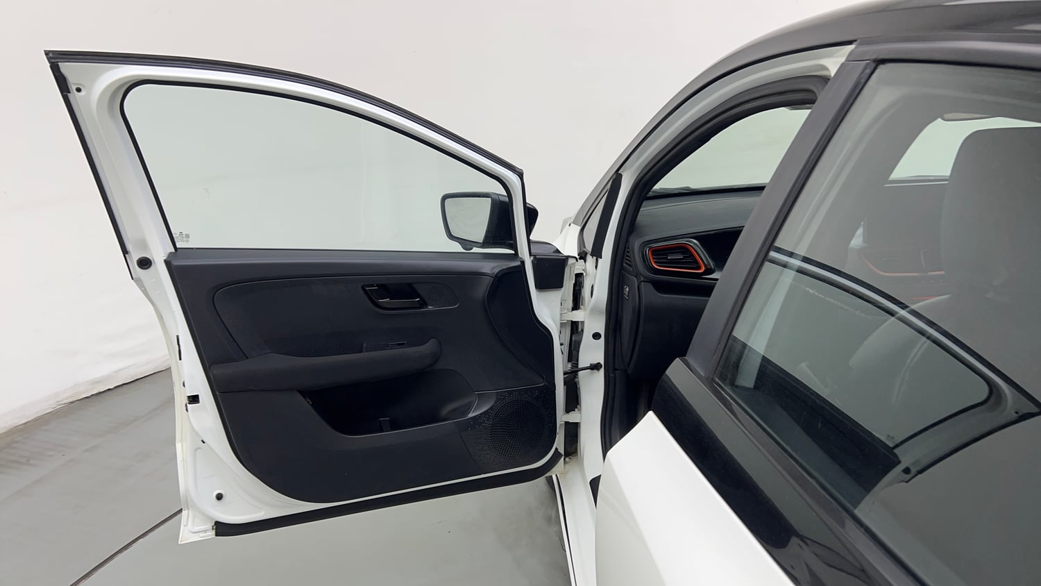 Used 2025 Tata Altroz Racer R2 Petrol Manual interior LEFT FRONT DOOR OPEN VIEW