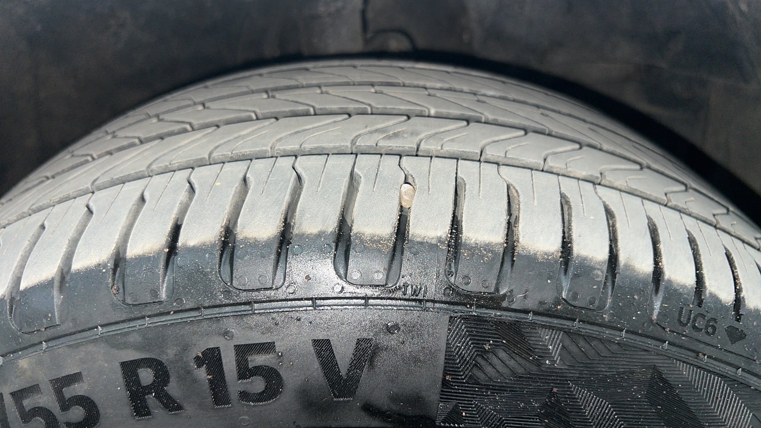 Used 2020 Honda Jazz ZX Petrol Manual tyres RIGHT FRONT TYRE TREAD VIEW