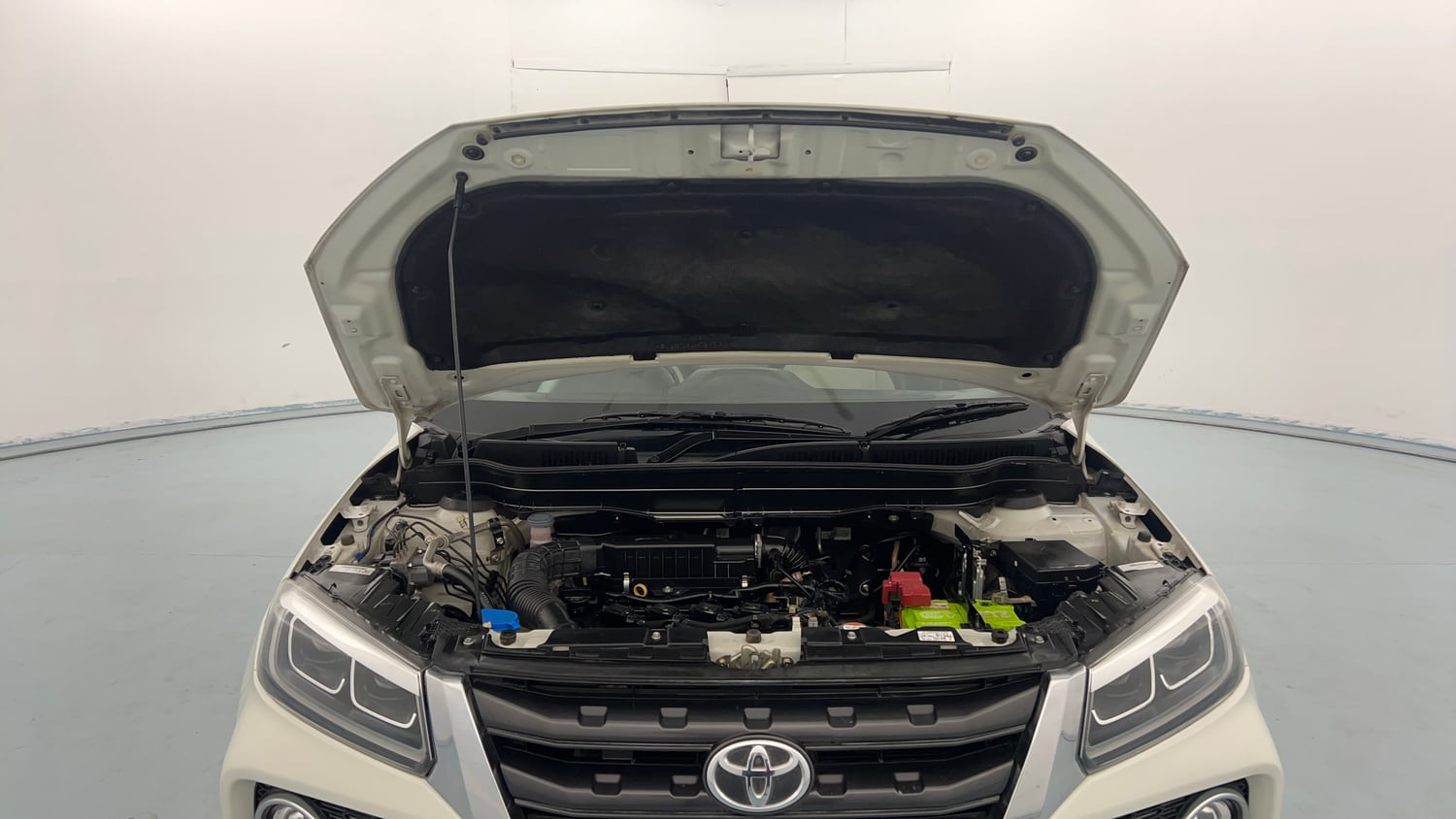 Used 2022 Toyota Urban Cruiser High Grade MT Petrol Manual engine ENGINE & BONNET OPEN FRONT VIEW