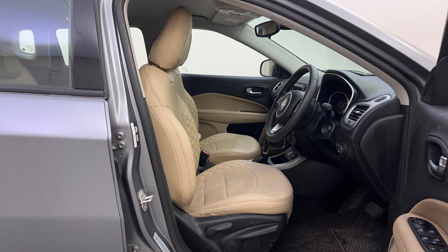 Used 2019 Jeep Compass Longitude (O) 1.4 Petrol AT Petrol Automatic interior RIGHT SIDE FRONT DOOR CABIN VIEW