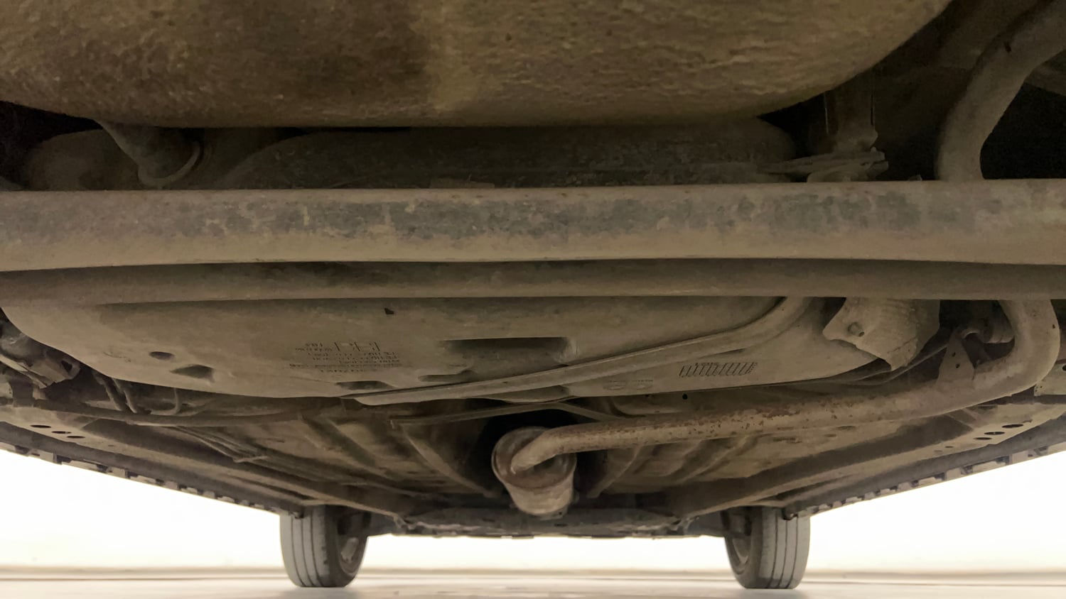 Used 2021 Maruti Suzuki Ignis Zeta 1.2 AMT Petrol Automatic extra REAR UNDERBODY VIEW (TAKEN FROM REAR)