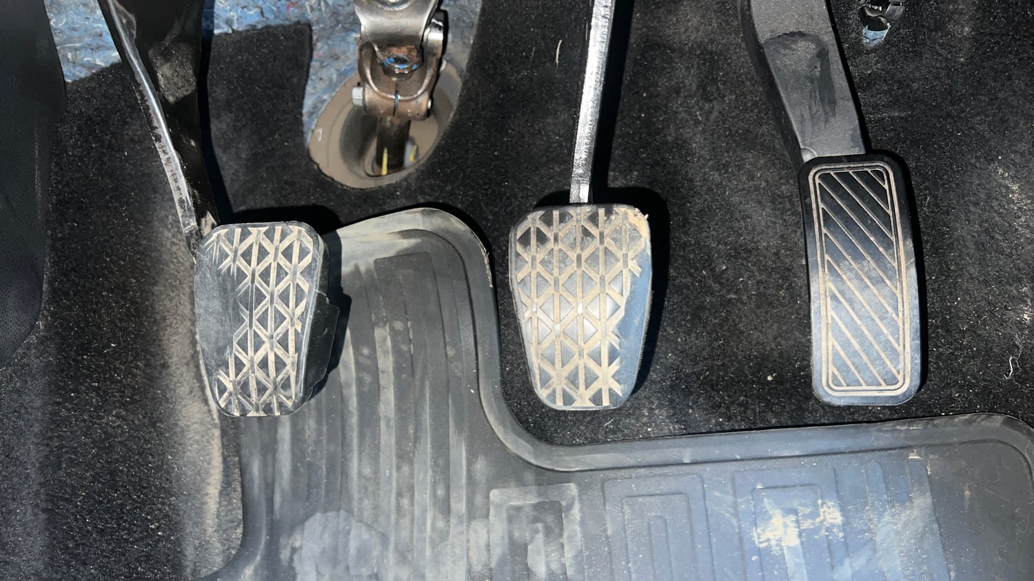 Used 2020 Ford EcoSport Titanium 1.5L TDCi Diesel Manual interior PEDALS VIEW