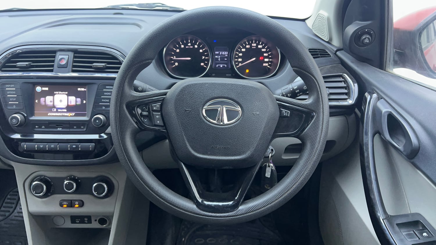Used 2019 Tata Tiago Revotron XZ w/o Alloy Petrol Manual interior STEERING VIEW