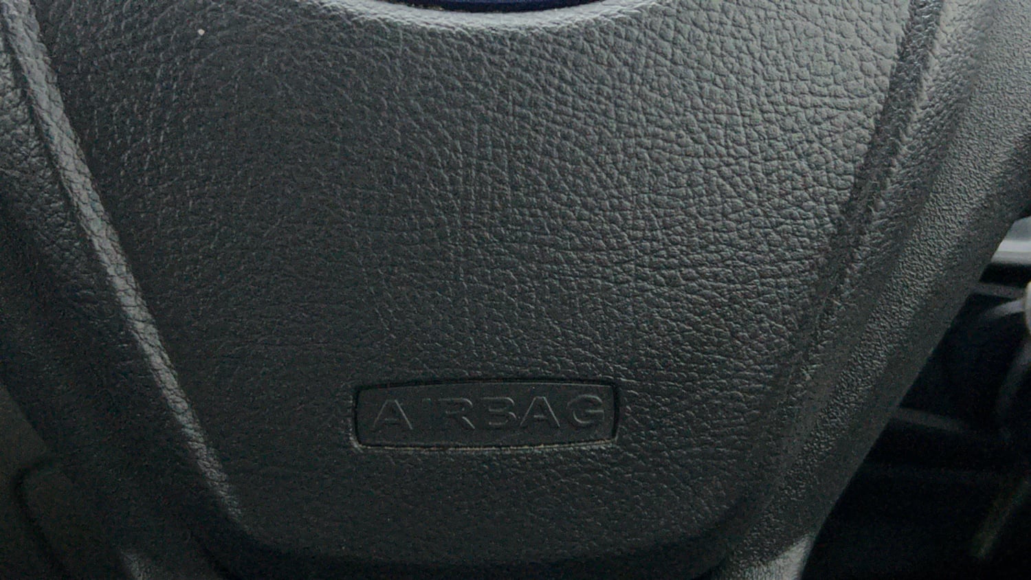 Used 2016 Ford EcoSport Ambiente 1.5L Ti-VCT Petrol Manual top_features Airbags