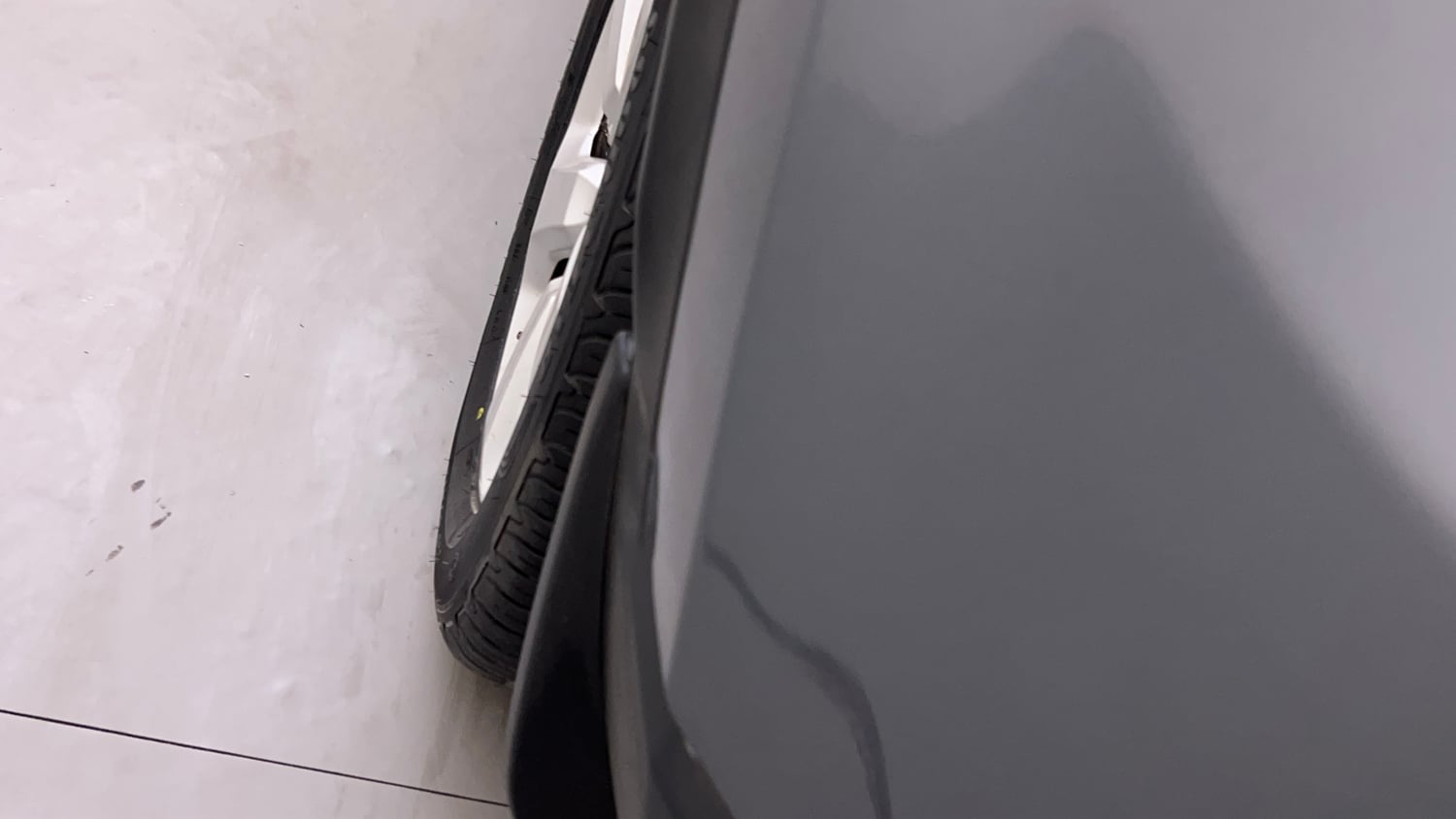 Used 2019 Jeep Compass Longitude (O) 1.4 Petrol AT Petrol Automatic dents MINOR SCRATCH