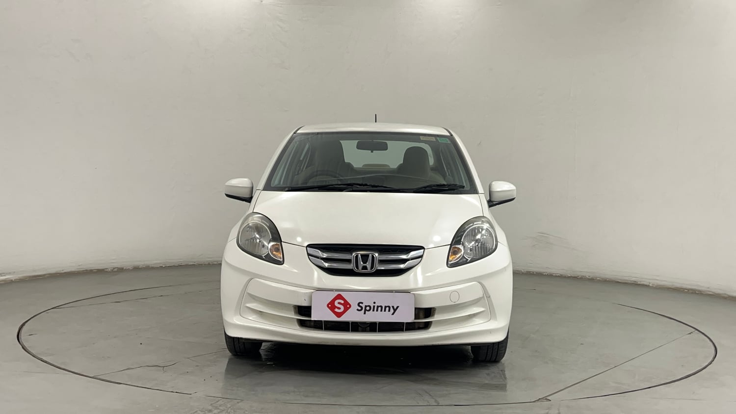 Used 2013 Honda Amaze 1.5 S i-DTEC Diesel Manual exterior FRONT VIEW