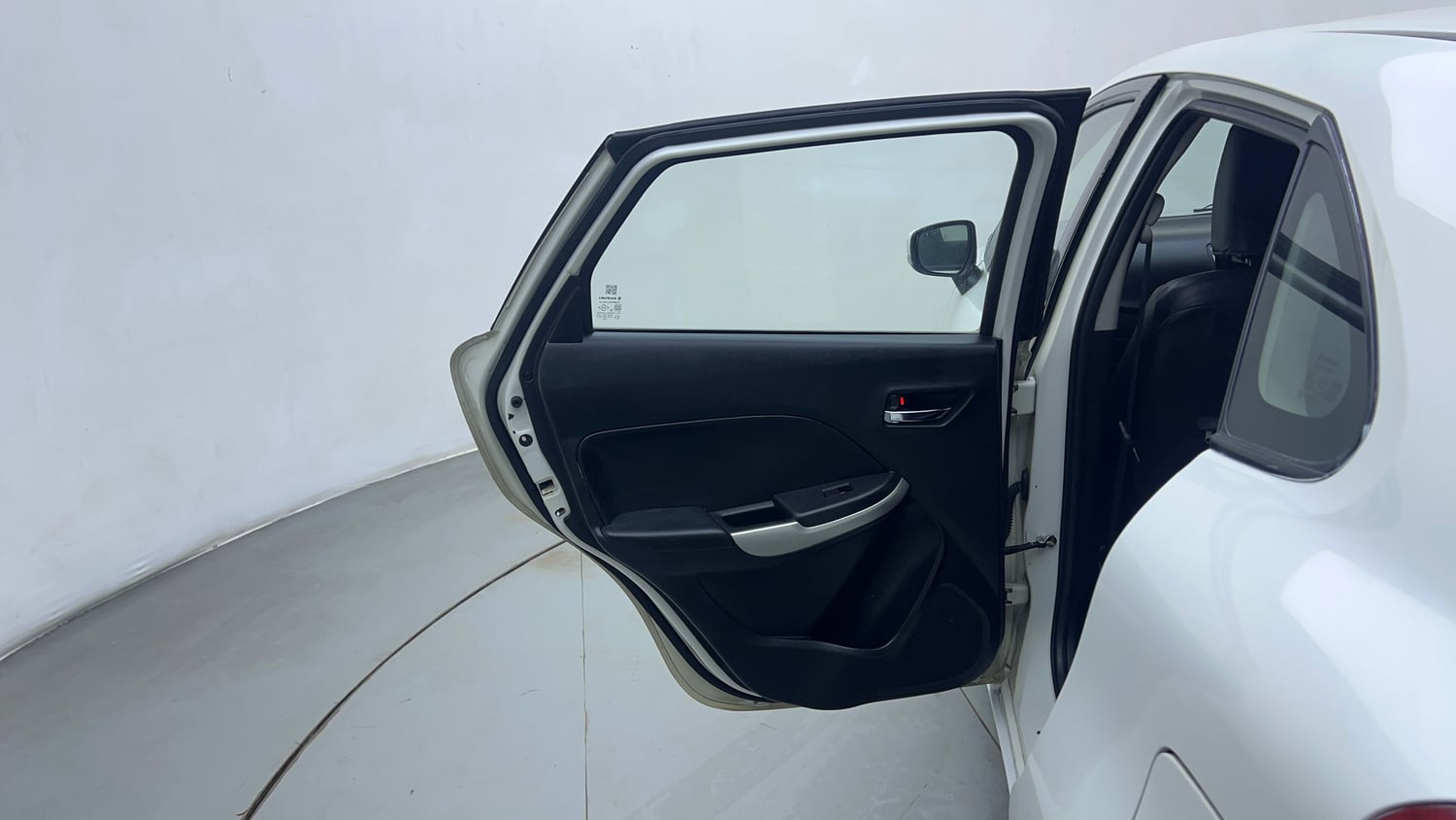 Used 2016 Maruti Suzuki Baleno Delta 1.2 Petrol Manual interior LEFT REAR DOOR OPEN VIEW