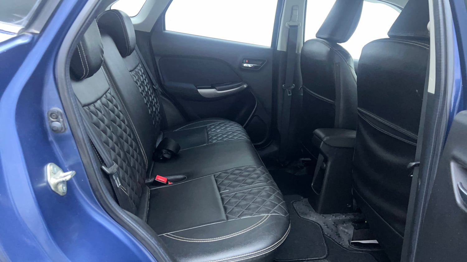 Used 2022 Maruti Suzuki Baleno Zeta Petrol Manual interior RIGHT SIDE REAR DOOR CABIN VIEW