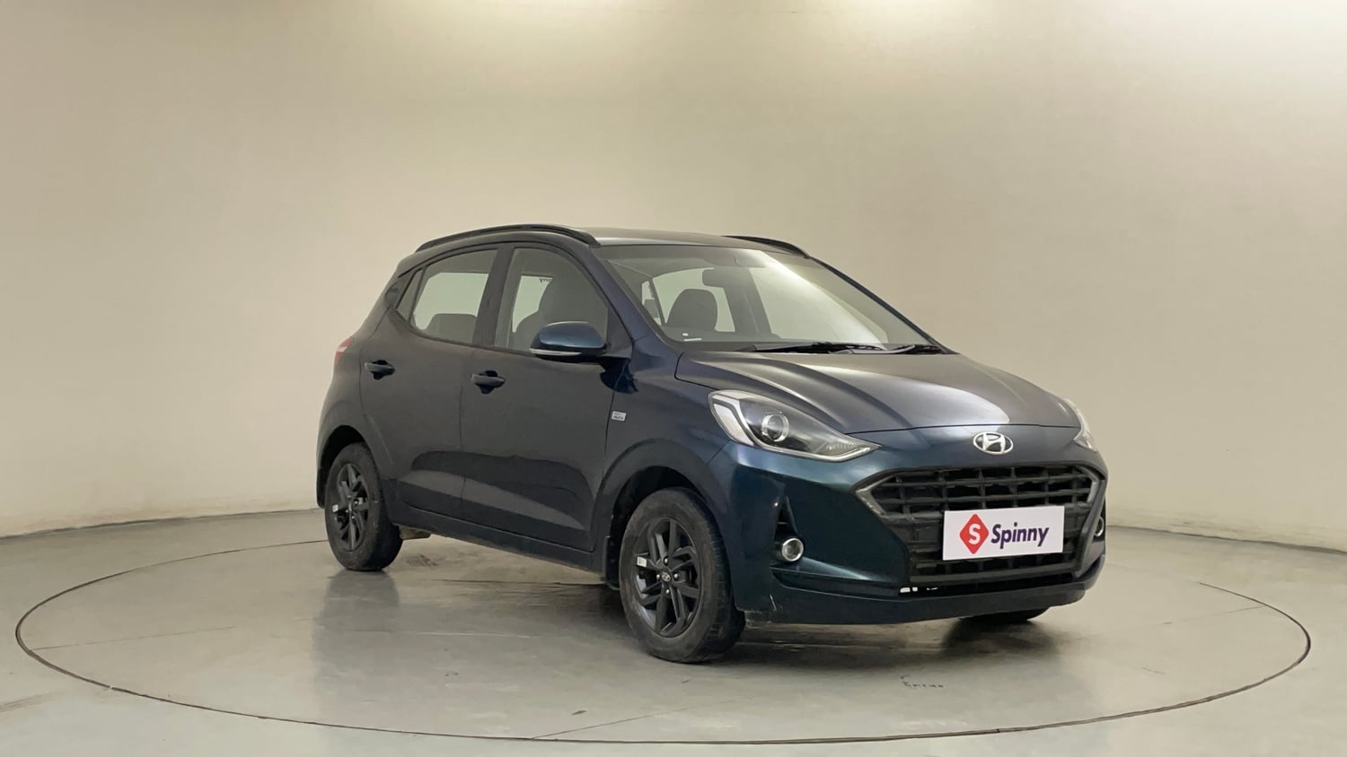 Used 2022 Hyundai Grand i10 Nios Sportz AMT 1.2 Kappa VTVT Petrol Automatic exterior RIGHT FRONT CORNER VIEW