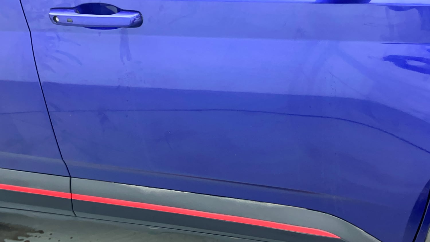 Used 2022 Hyundai Venue N-Line N6 DCT Dual Tone Petrol Automatic dents MINOR SCRATCH