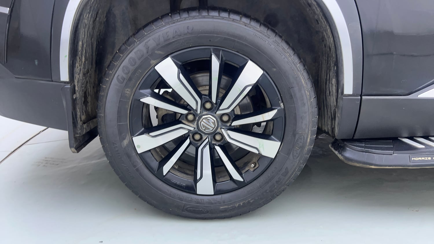 Used 2020 MG Motors Hector Sharp 2.0 Diesel Diesel Manual tyres RIGHT REAR TYRE RIM VIEW
