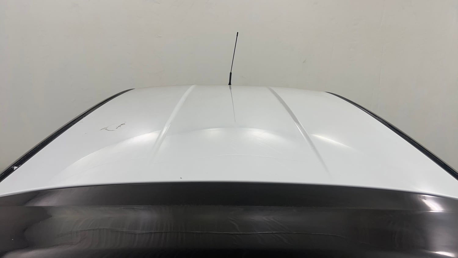 Used 2017 Ford Figo Titanium 1.2 Ti-VCT Petrol Manual exterior EXTERIOR ROOF VIEW