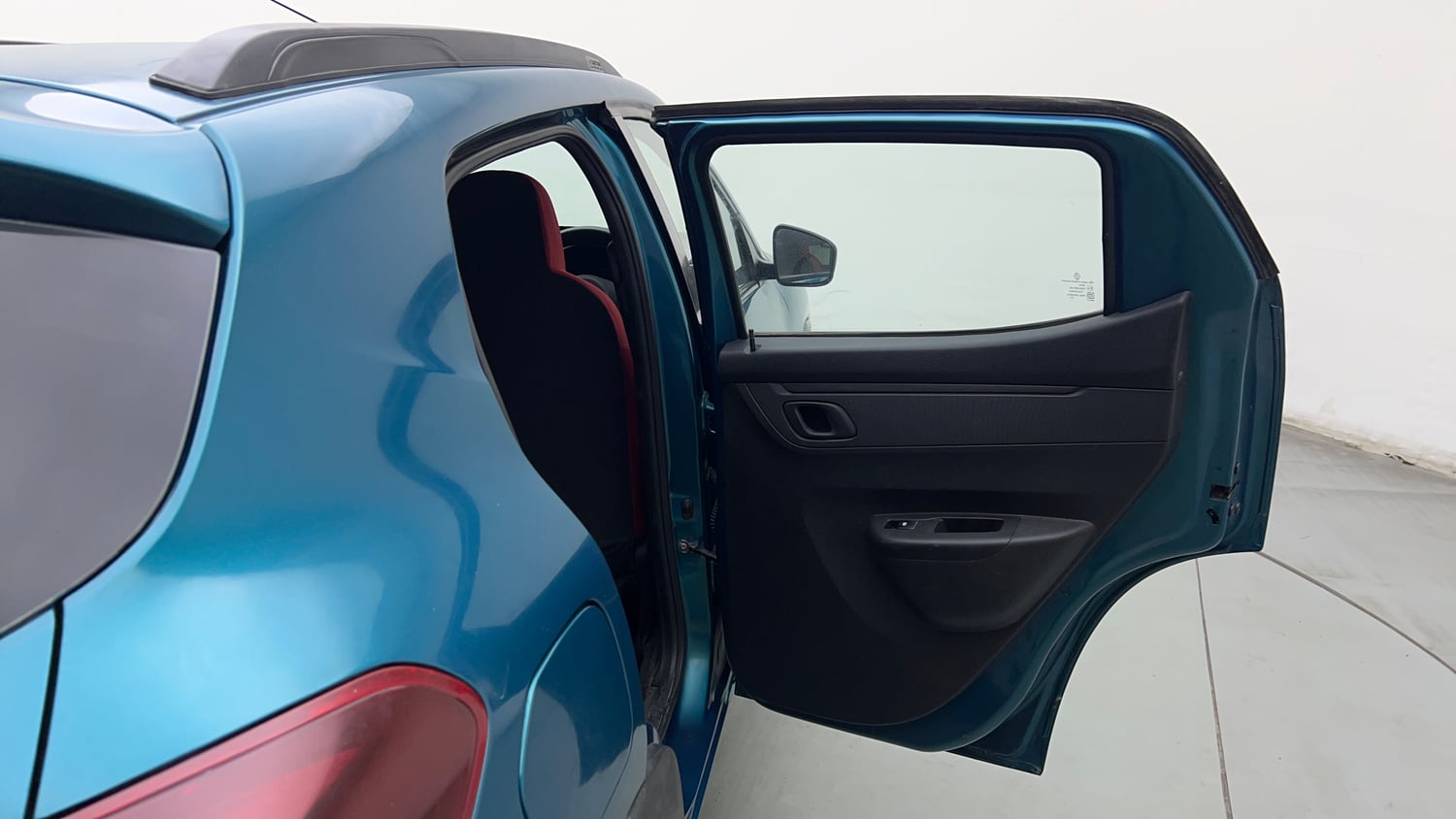 Used 2022 Renault Kwid RXT 1.0 AMT (O) Petrol Automatic interior RIGHT REAR DOOR OPEN VIEW