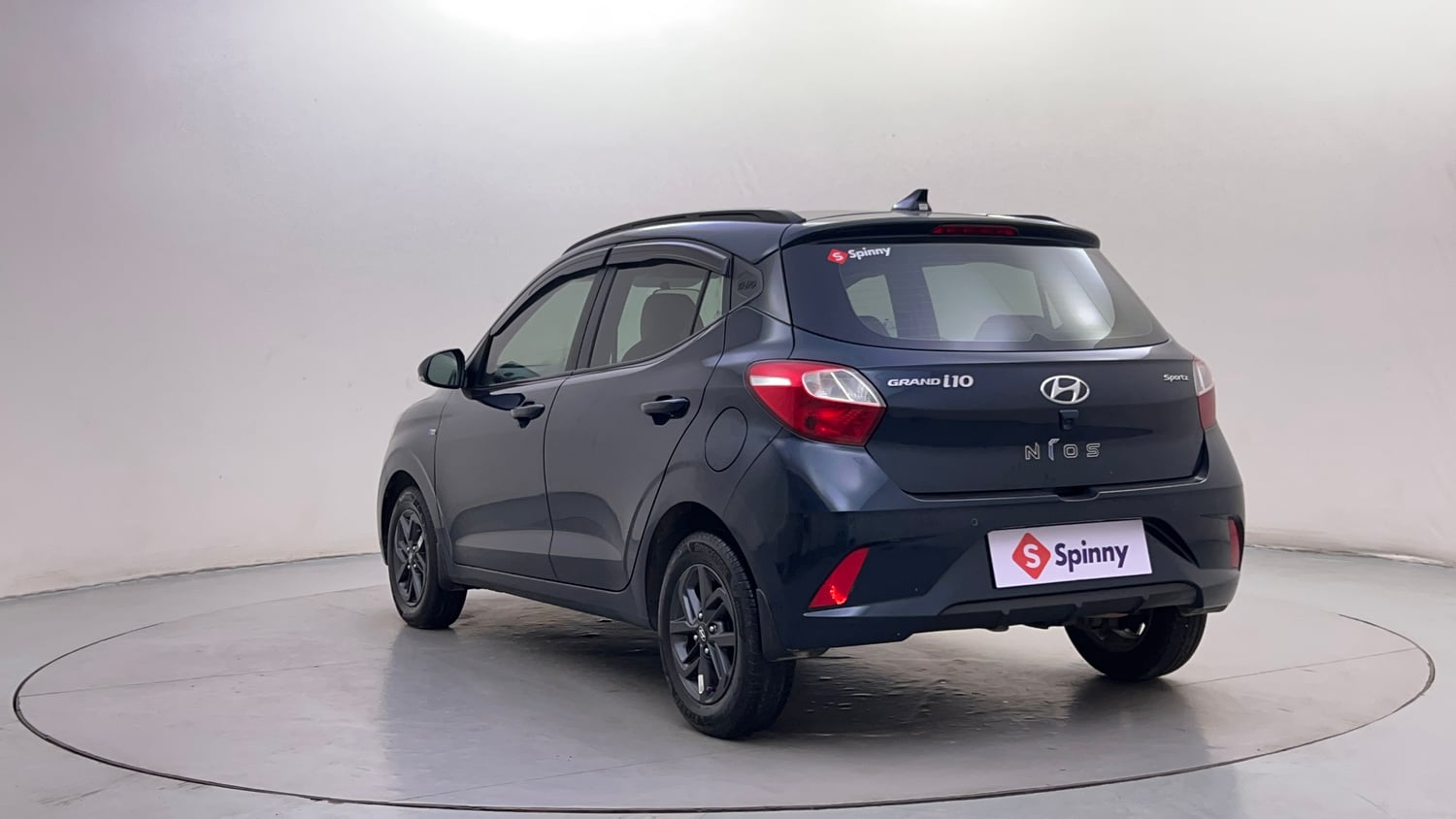 Used 2021 Hyundai Grand i10 Nios Sportz AMT 1.2 CRDi Diesel Automatic exterior LEFT REAR CORNER VIEW