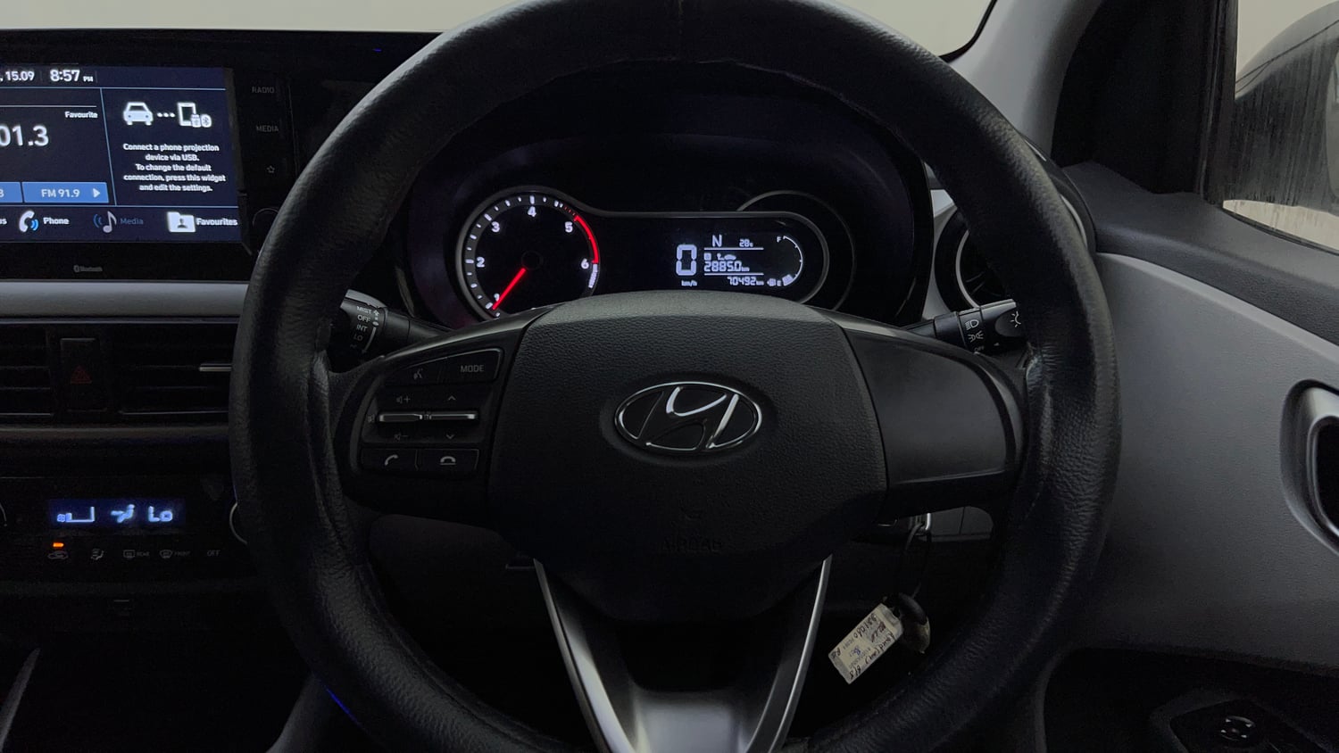 Used 2021 Hyundai Grand i10 Nios Sportz AMT 1.2 CRDi Diesel Automatic top_features Airbags