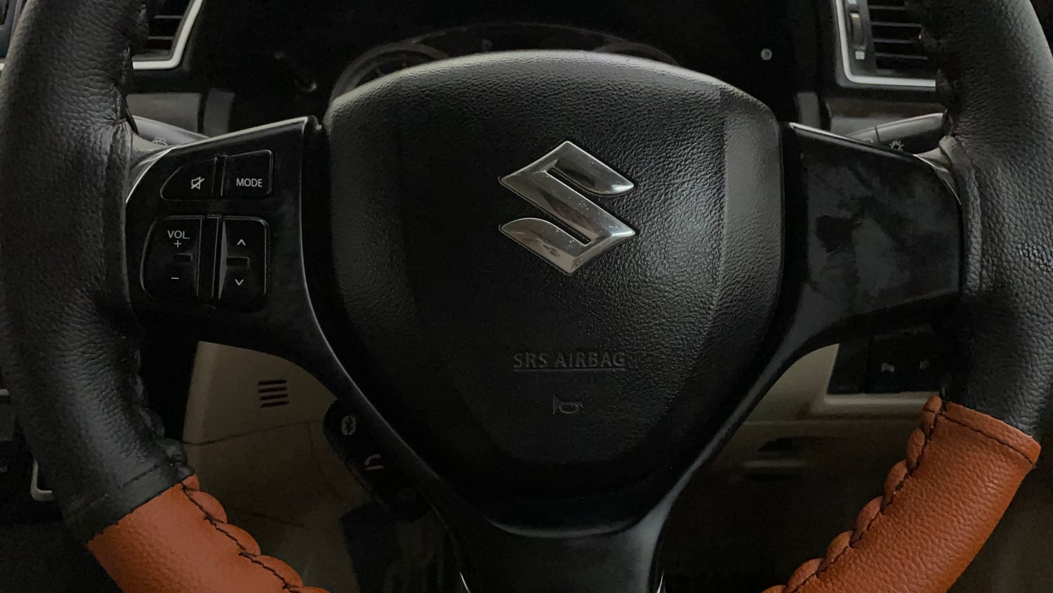 Used 2018 Maruti Suzuki Ciaz Zeta 1.4 AT Petrol Automatic top_features Airbags