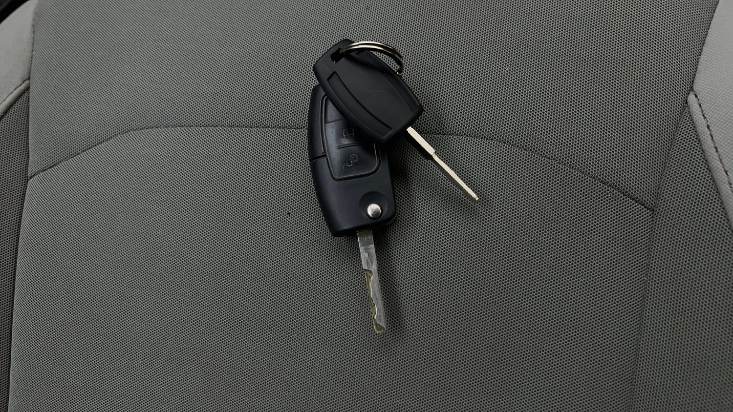 Used 2015 Ford EcoSport Trend 1.5 Ti-VCT Petrol Manual extra CAR KEY VIEW