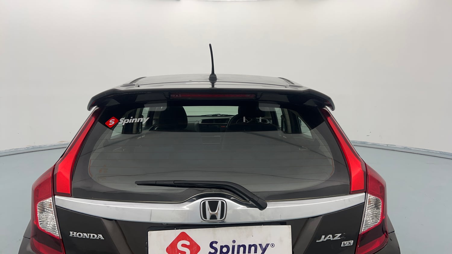 Used 2016 Honda Jazz VX Petrol Petrol Manual exterior BACK WINDSHIELD VIEW