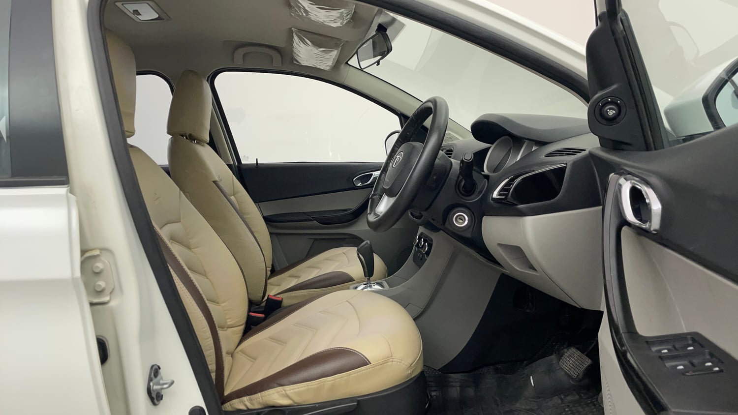Used 2017 Tata Tiago Revotron XZA Petrol Automatic interior RIGHT SIDE FRONT DOOR CABIN VIEW