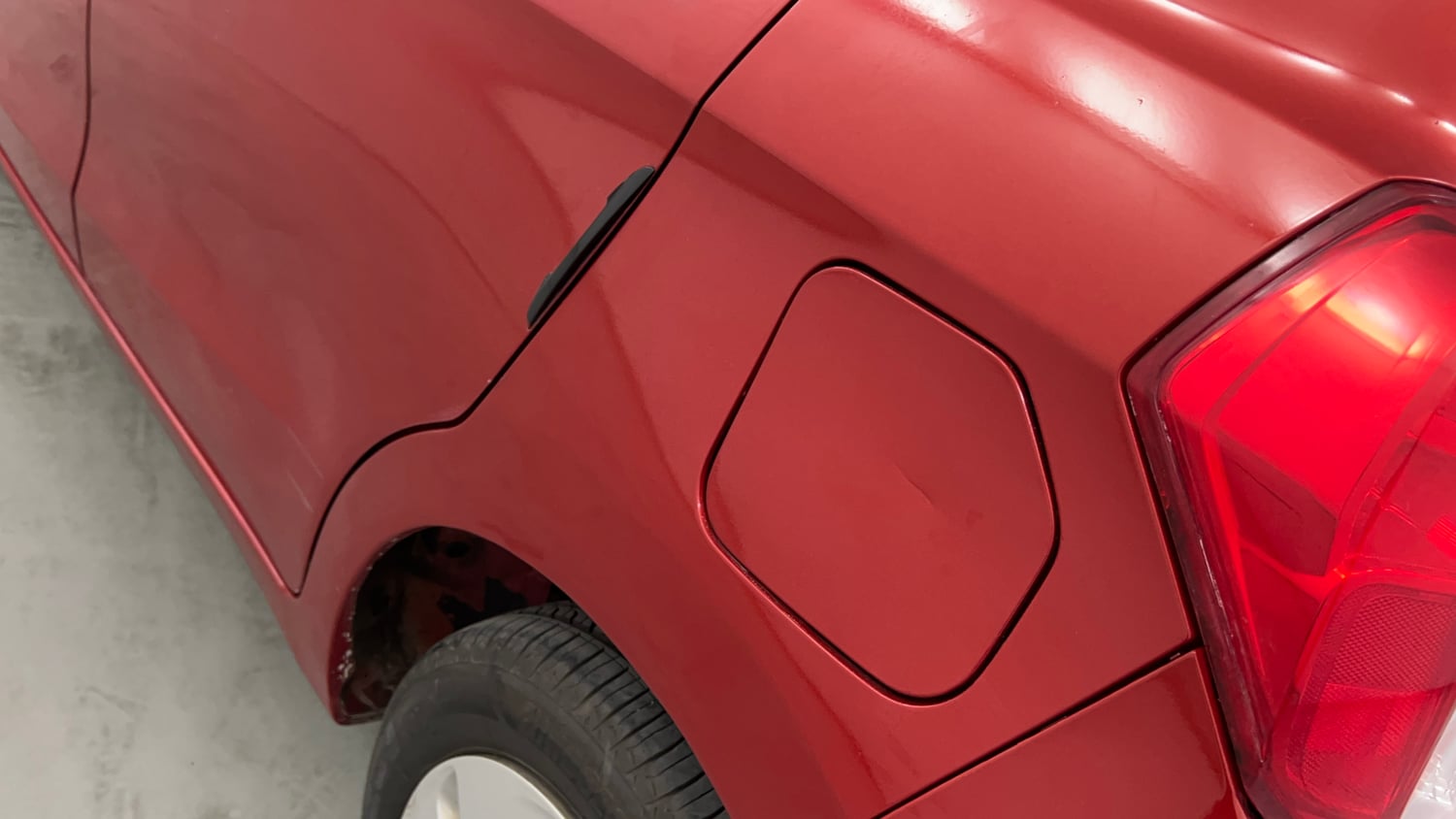 Used 2016 Maruti Suzuki Celerio ZXi AMT Petrol Automatic dents MINOR SCRATCH