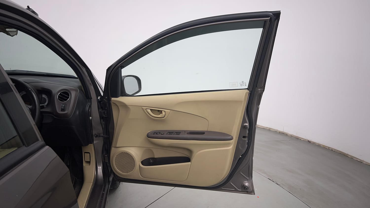 Used 2013 Honda Brio S MT Petrol Manual interior RIGHT FRONT DOOR OPEN VIEW
