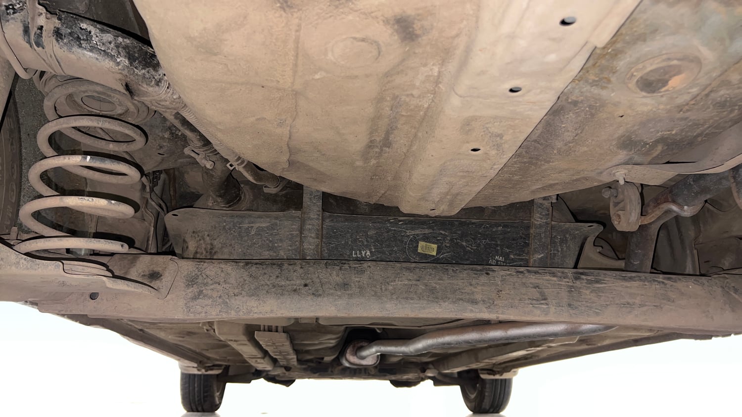 Used 2017 Hyundai Grand i10 Sportz (O) AT 1.2 Kappa VTVT Petrol Automatic extra REAR UNDERBODY VIEW (TAKEN FROM REAR)