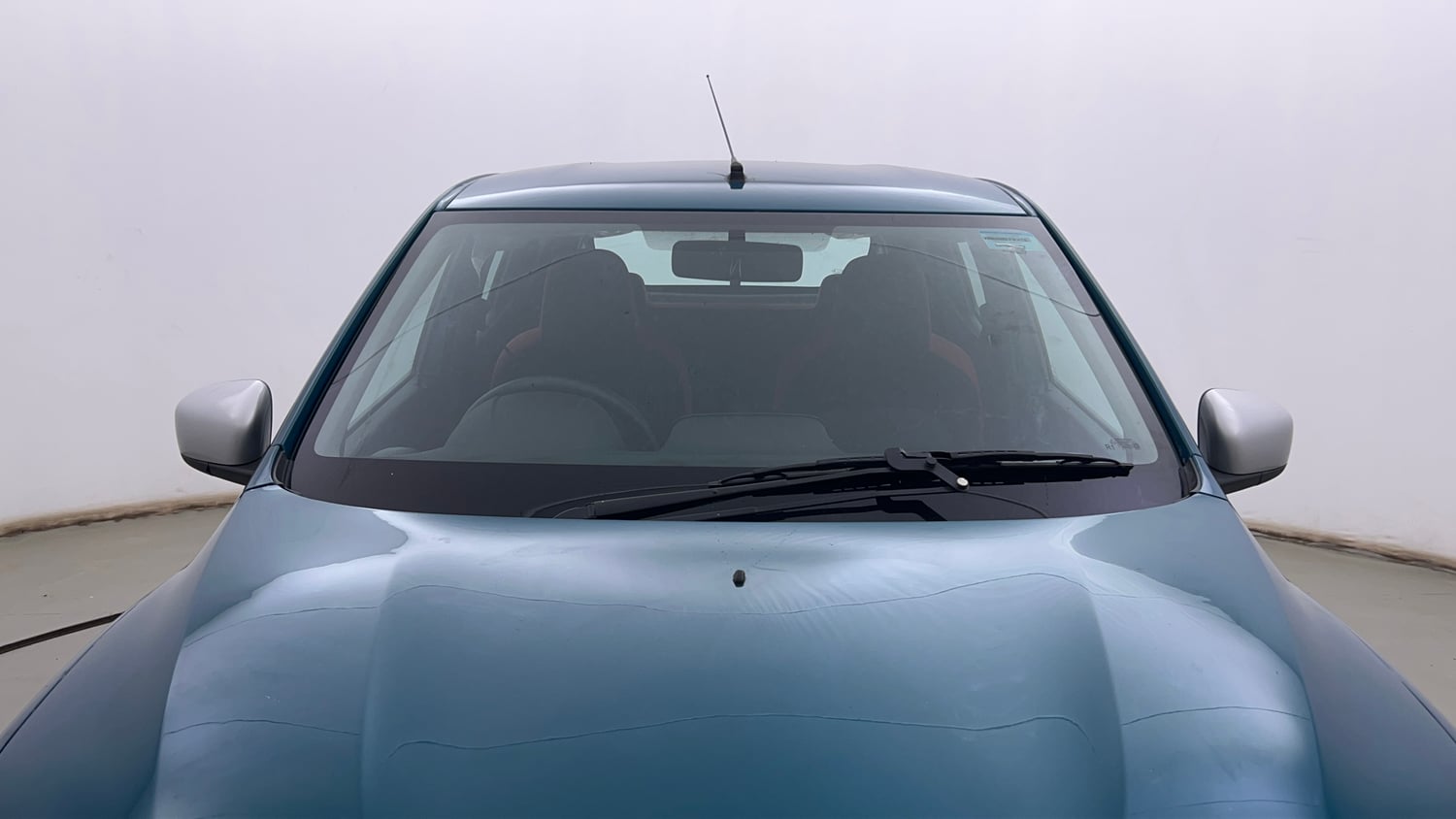 Used 2022 Renault Kwid RXT 1.0 AMT Petrol Automatic exterior FRONT WINDSHIELD VIEW