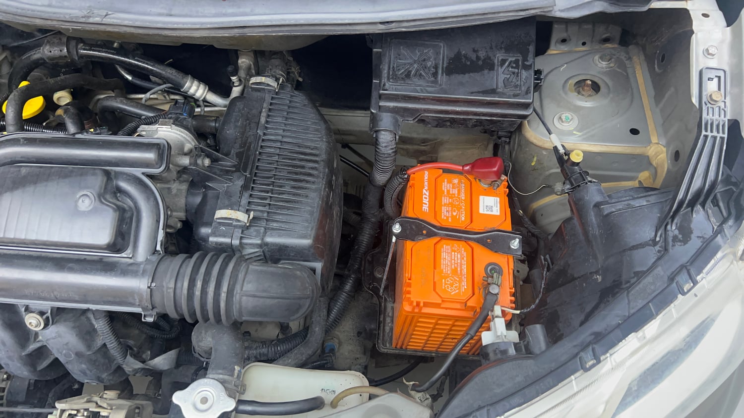 Used 2018 Datsun Redi-GO T (O) Petrol Manual engine ENGINE LEFT SIDE VIEW