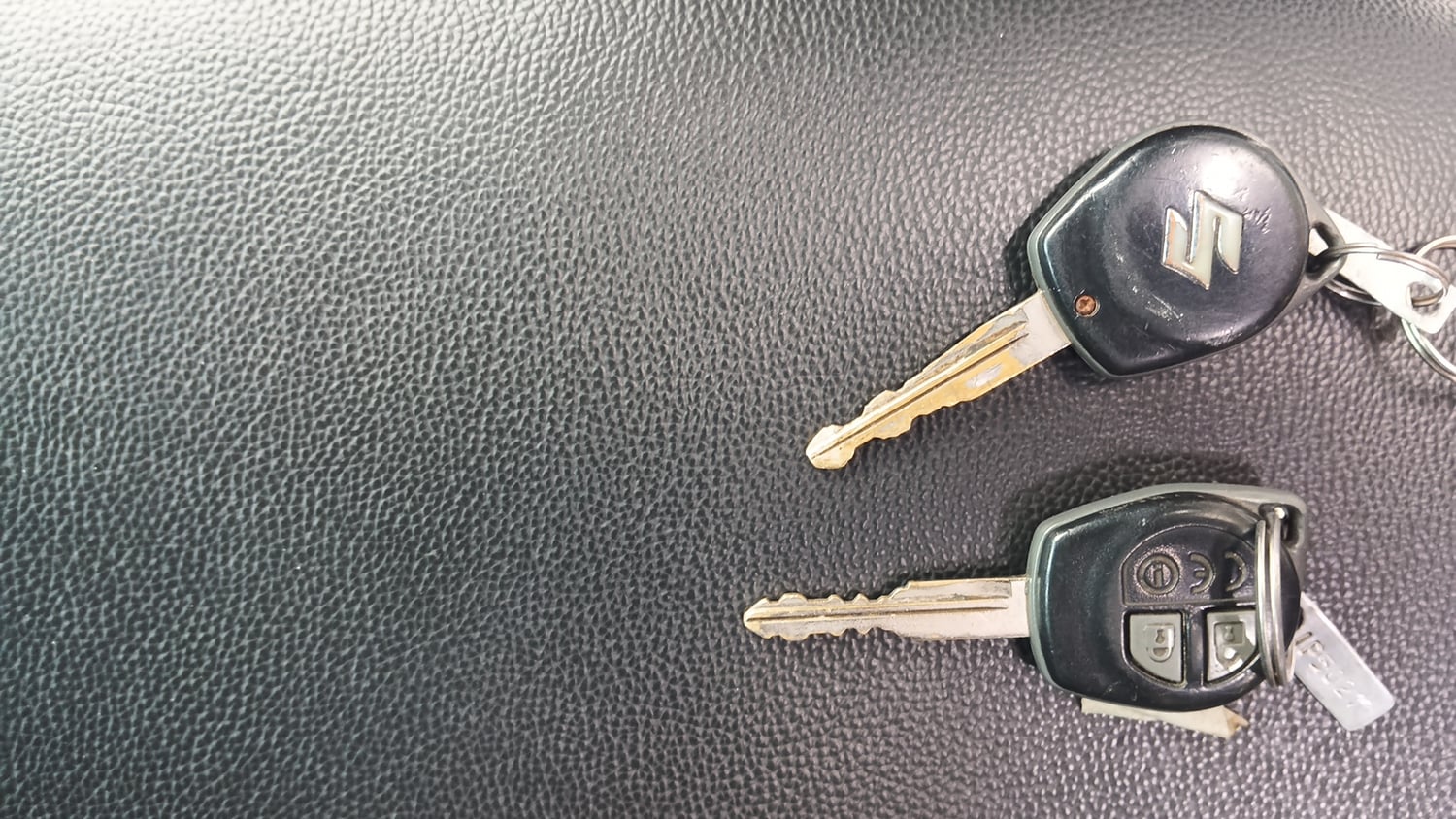 Used 2017 Maruti Suzuki Baleno Delta 1.2 Petrol Manual extra CAR KEY VIEW
