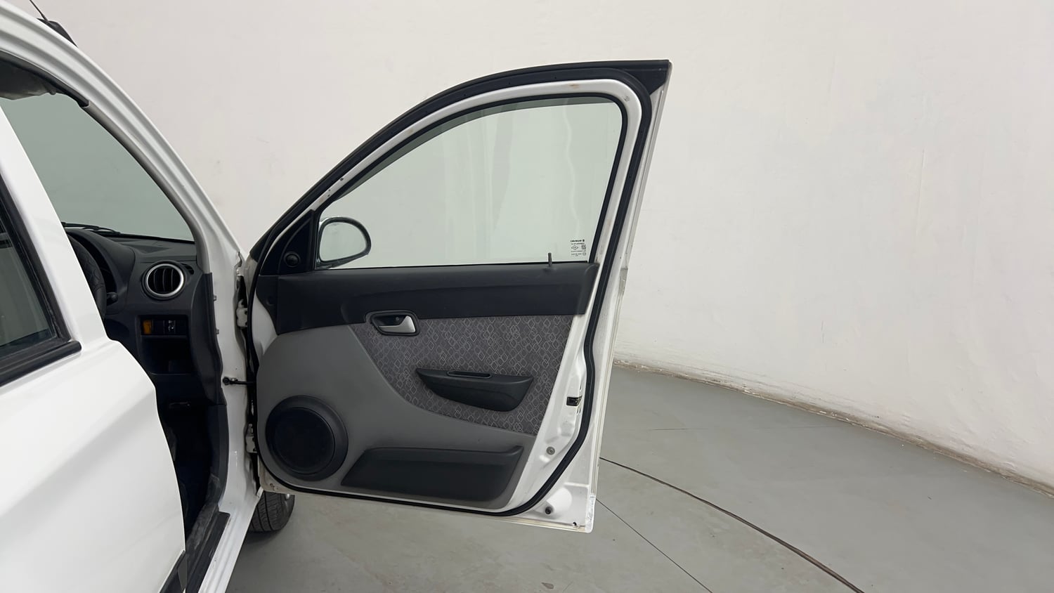 Used 2016 Maruti Suzuki Alto 800 VXi Petrol Manual interior RIGHT FRONT DOOR OPEN VIEW