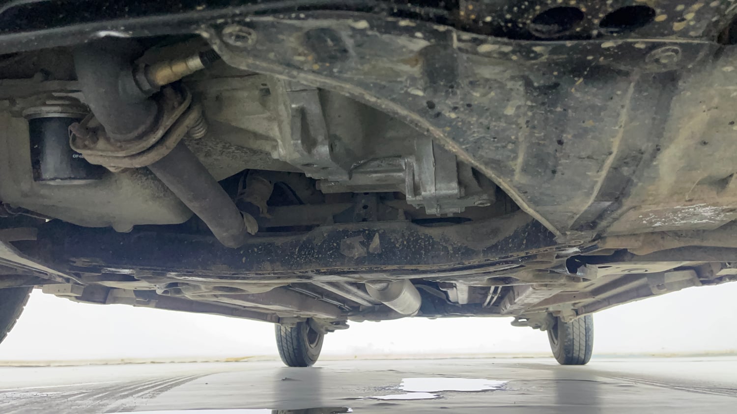 Used 2011 Maruti Suzuki Swift VXi Petrol Manual extra FRONT LEFT UNDERBODY VIEW