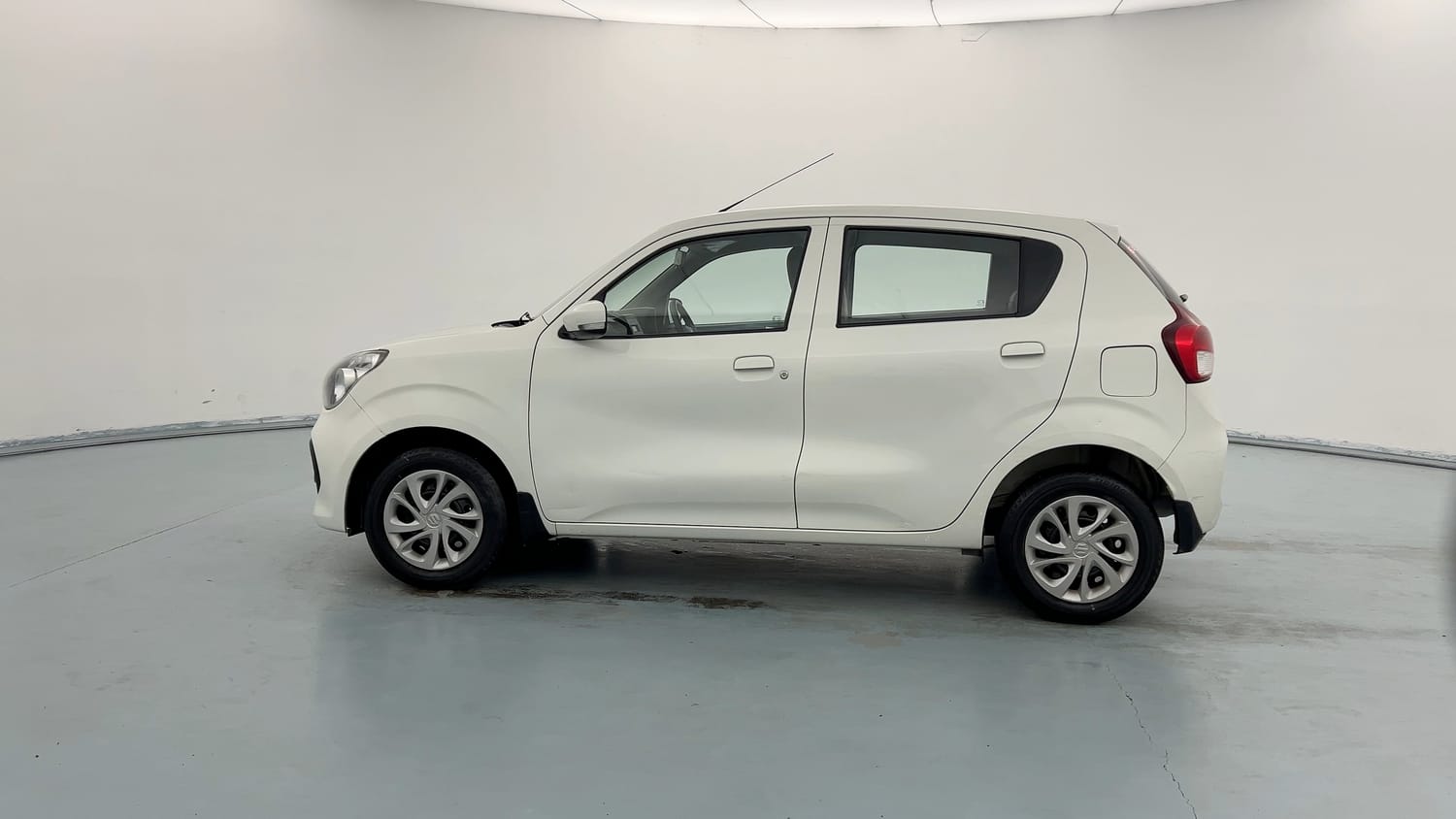 Used 2024 Maruti Suzuki Celerio ZXi Petrol Manual exterior LEFT SIDE VIEW