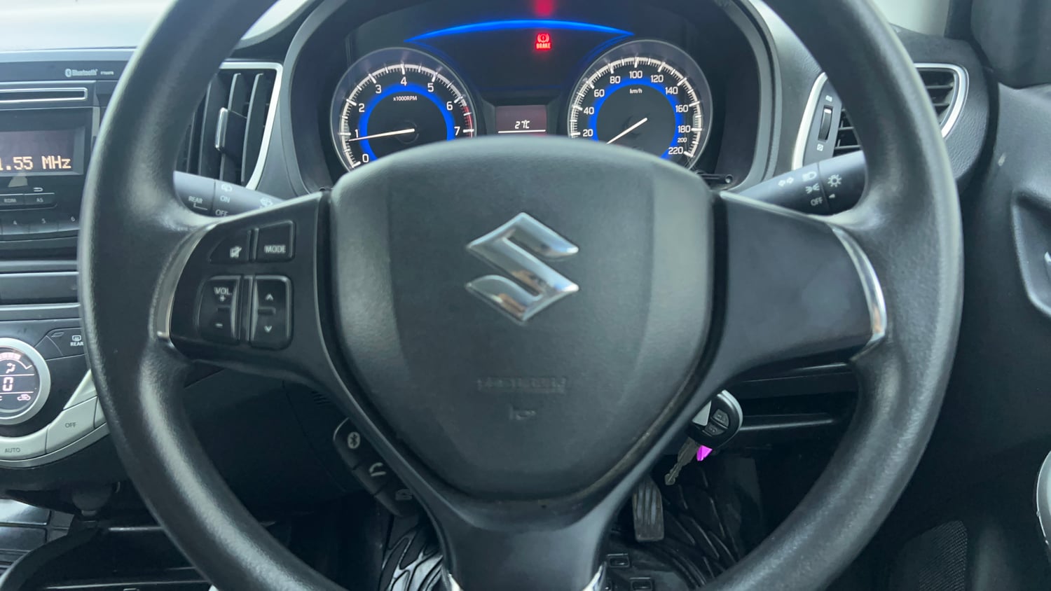 Used 2016 Maruti Suzuki Baleno Delta 1.2 Petrol Manual top_features Airbags