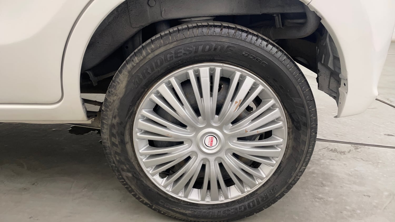 Used 2016 Maruti Suzuki Alto K10 VXi AMT Petrol Automatic tyres LEFT REAR TYRE RIM VIEW