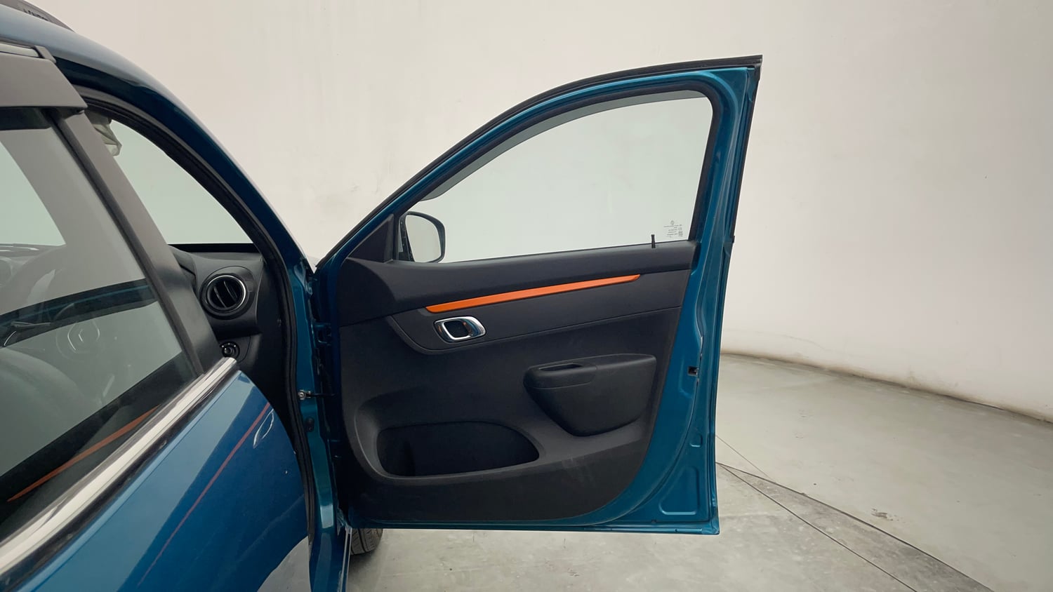 Used 2021 Renault Kwid CLIMBER 1.0 AMT Opt Petrol Automatic interior RIGHT FRONT DOOR OPEN VIEW