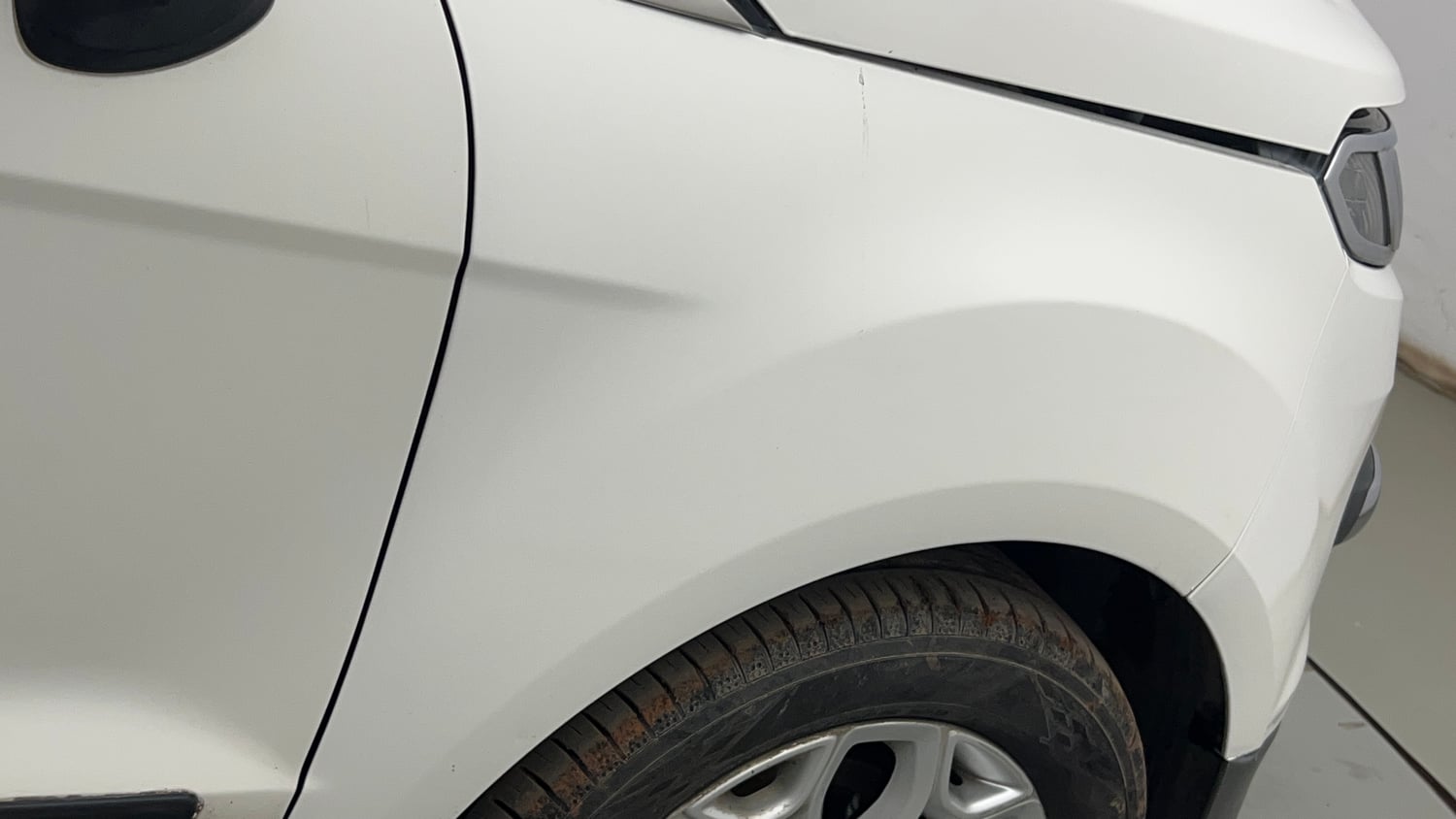 Used 2017 Ford EcoSport Titanium 1.5L TDCi Diesel Manual dents MINOR DENT