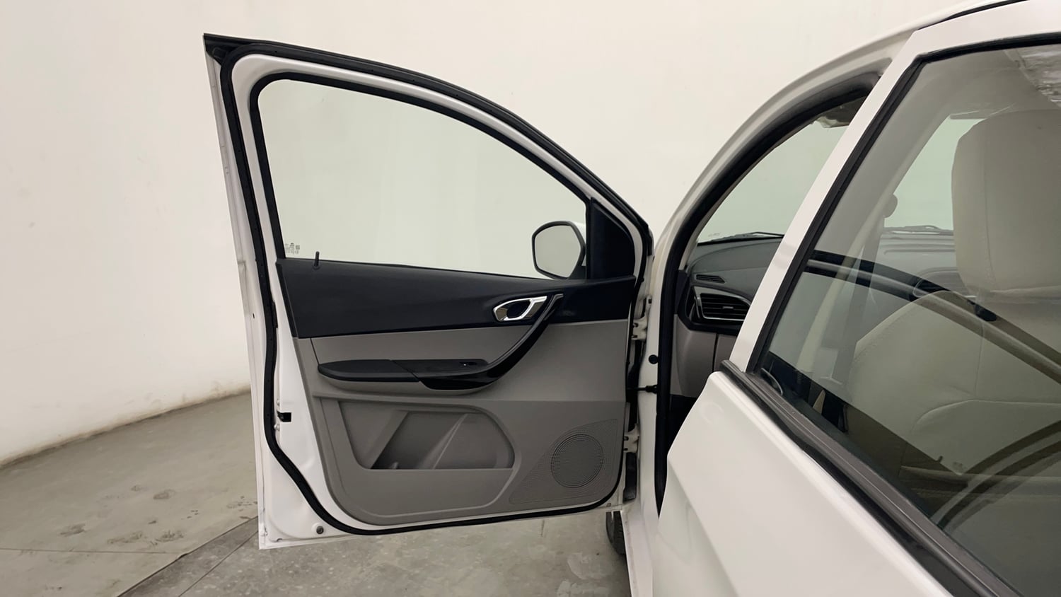 Used 2017 Tata Tiago Revotron XZA Petrol Automatic interior LEFT FRONT DOOR OPEN VIEW