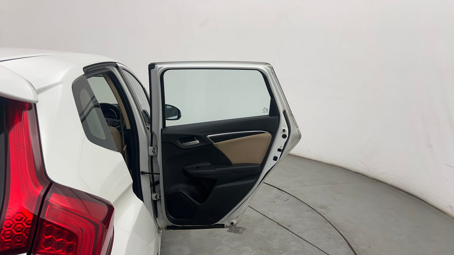 Used 2020 Honda Jazz ZX Petrol Manual interior RIGHT REAR DOOR OPEN VIEW