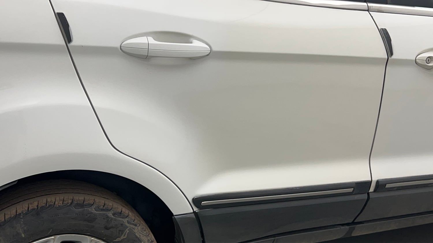 Used 2017 Ford EcoSport Titanium 1.5L TDCi Diesel Manual dents MINOR SCRATCH