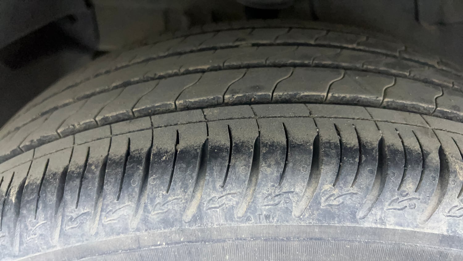 Used 2018 Tata Nexon XZA Plus Diesel Diesel Automatic tyres RIGHT REAR TYRE TREAD VIEW