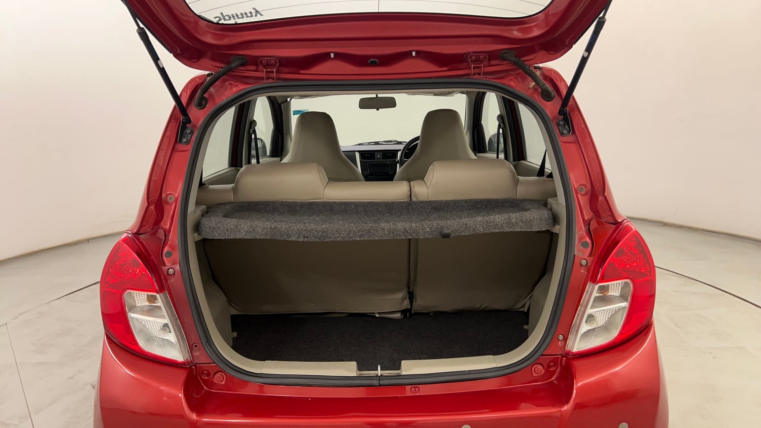Used 2016 Maruti Suzuki Celerio ZXi AMT Petrol Automatic interior DICKY INSIDE VIEW