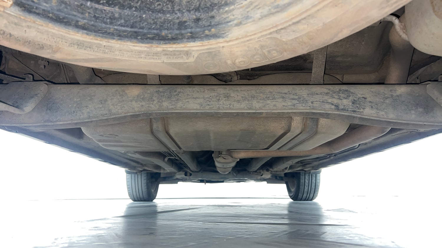 Used 2022 Hyundai Alcazar Prestige 7 STR 2.0 Petrol Petrol Manual extra REAR UNDERBODY VIEW (TAKEN FROM REAR)