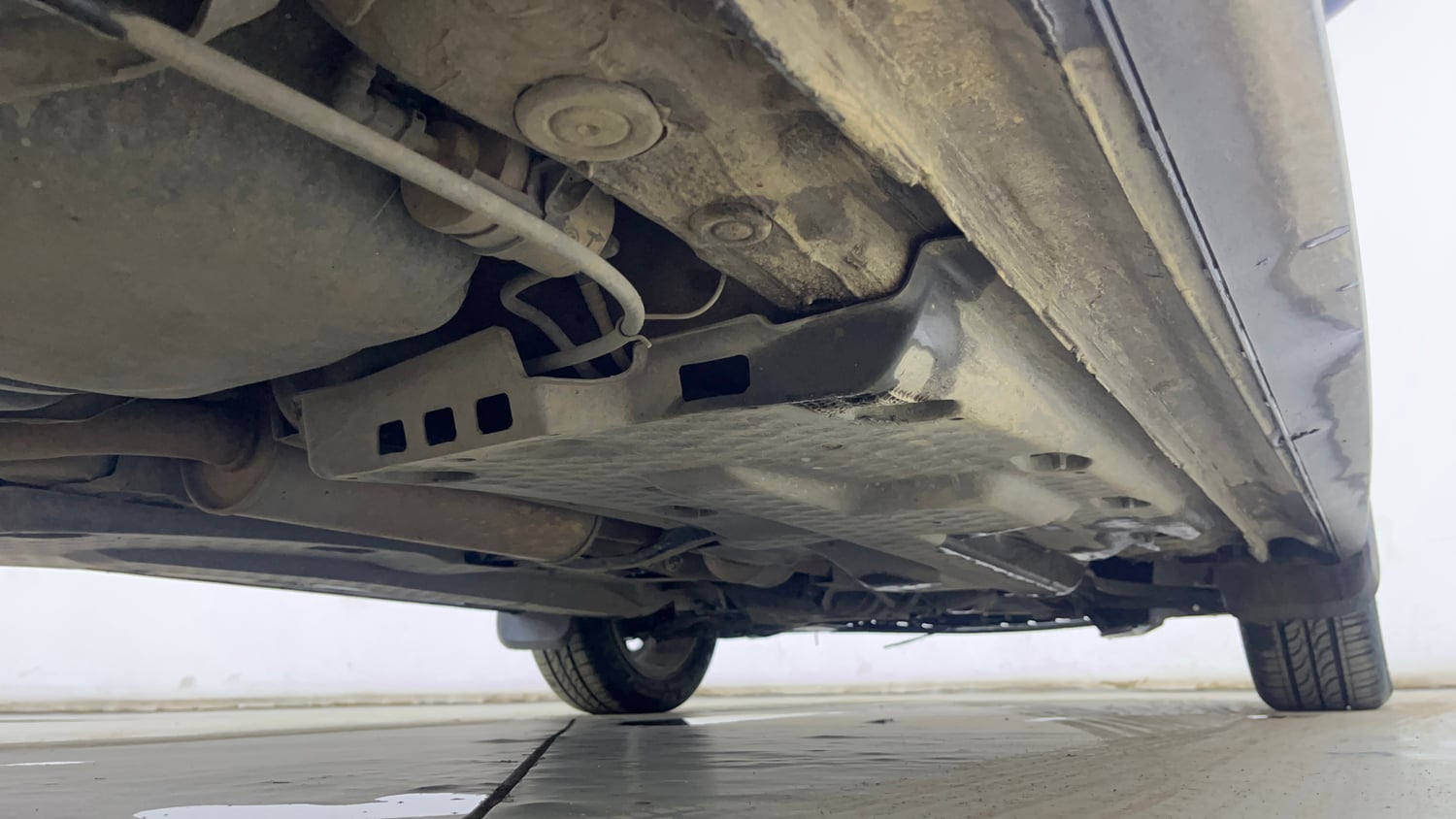 Used 2021 Volkswagen Polo Highline Plus 1.0L TSI Petrol Manual extra REAR RIGHT UNDERBODY VIEW