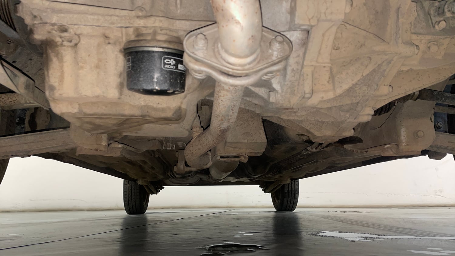 Used 2016 Maruti Suzuki Alto K10 VXi AMT Petrol Automatic extra FRONT LEFT UNDERBODY VIEW