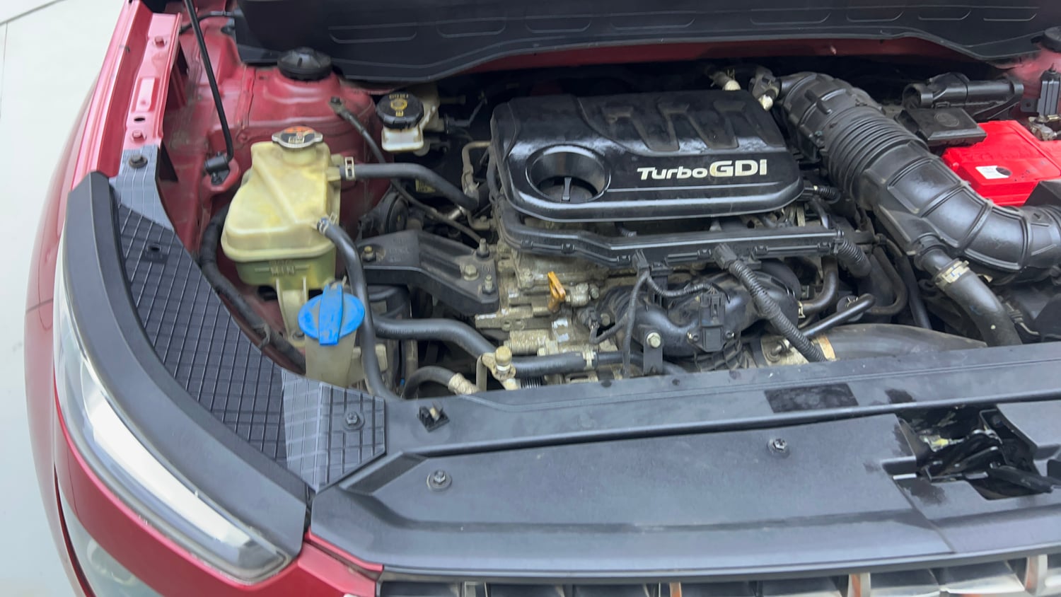 Used 2019 Hyundai Venue SX Plus 1.0 Turbo DCT Petrol Automatic engine ENGINE RIGHT SIDE VIEW