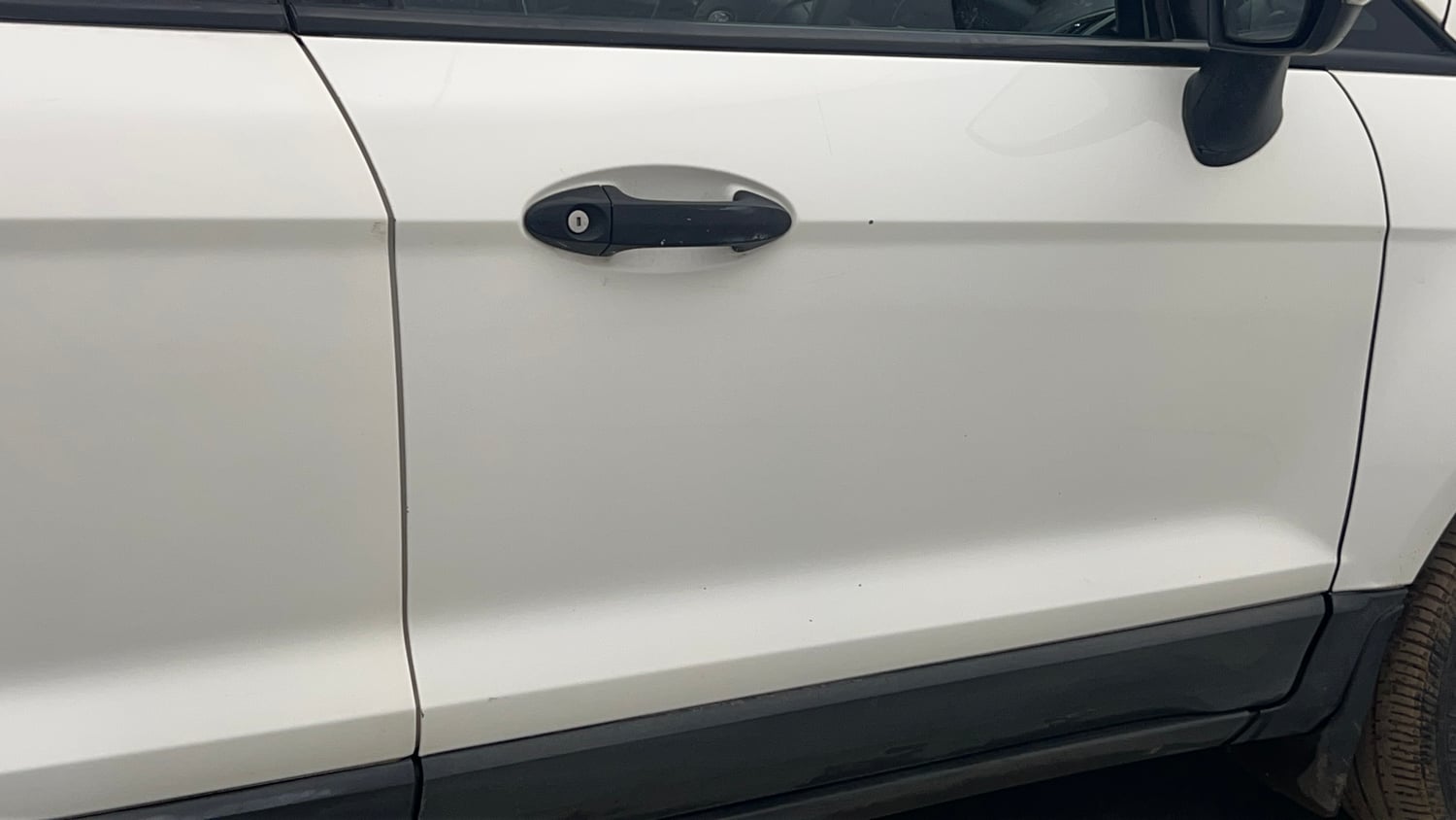 Used 2017 Ford EcoSport Ambiente 1.5L Ti-VCT Petrol Manual dents MINOR SCRATCH