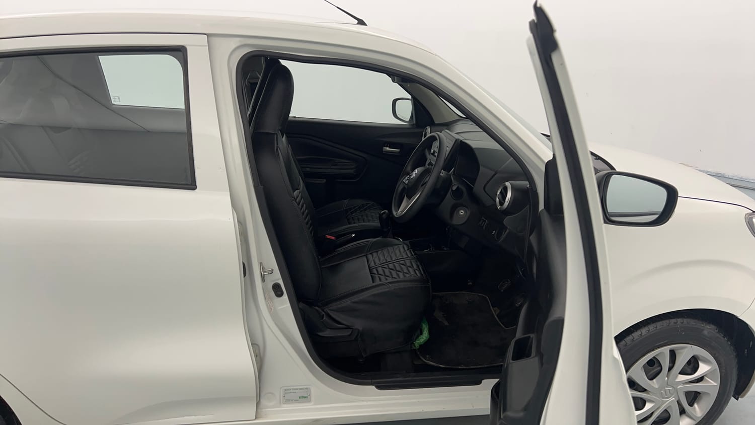Used 2024 Maruti Suzuki Celerio ZXi Petrol Manual interior RIGHT SIDE FRONT DOOR CABIN VIEW