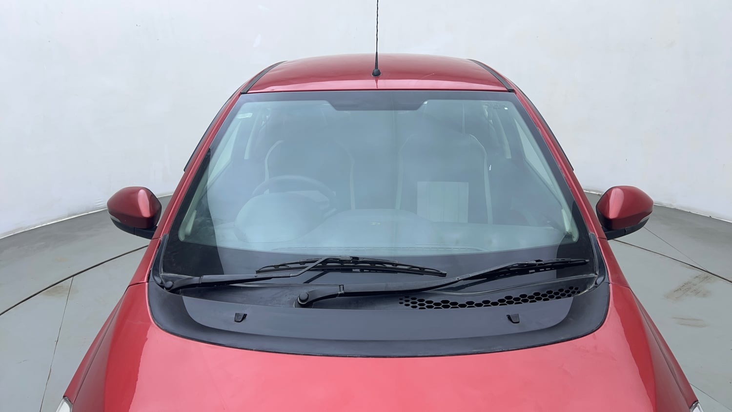 Used 2019 Tata Tiago Revotron XZ w/o Alloy Petrol Manual exterior FRONT WINDSHIELD VIEW